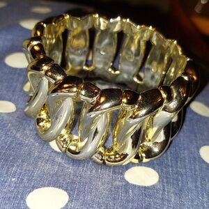 Chunky Lightweight Gold and Silver Chain Plastic Bracelet